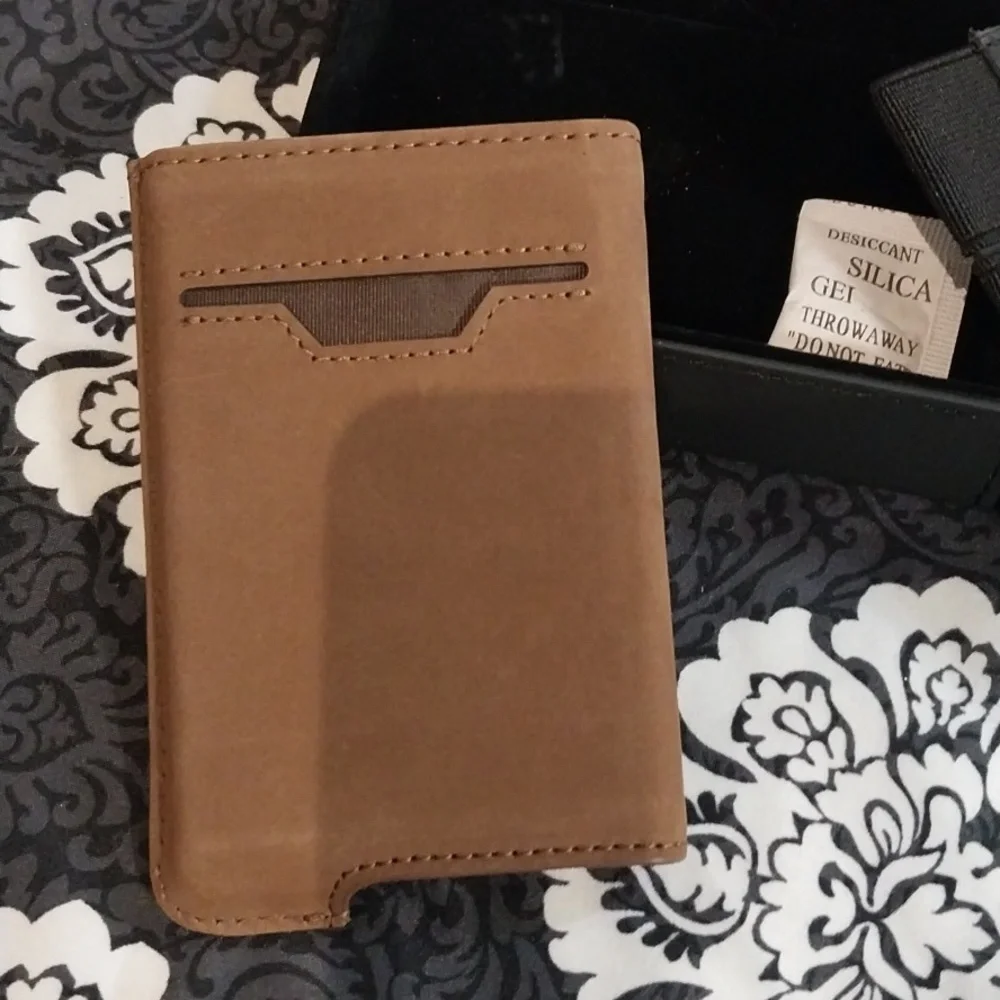 New Fidelo Wallet RFID